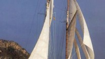 Lady Thuraya -  Sailing
